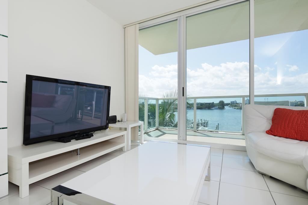 Miami Waterfront Apartments Sunny Isles Beach Habitación foto