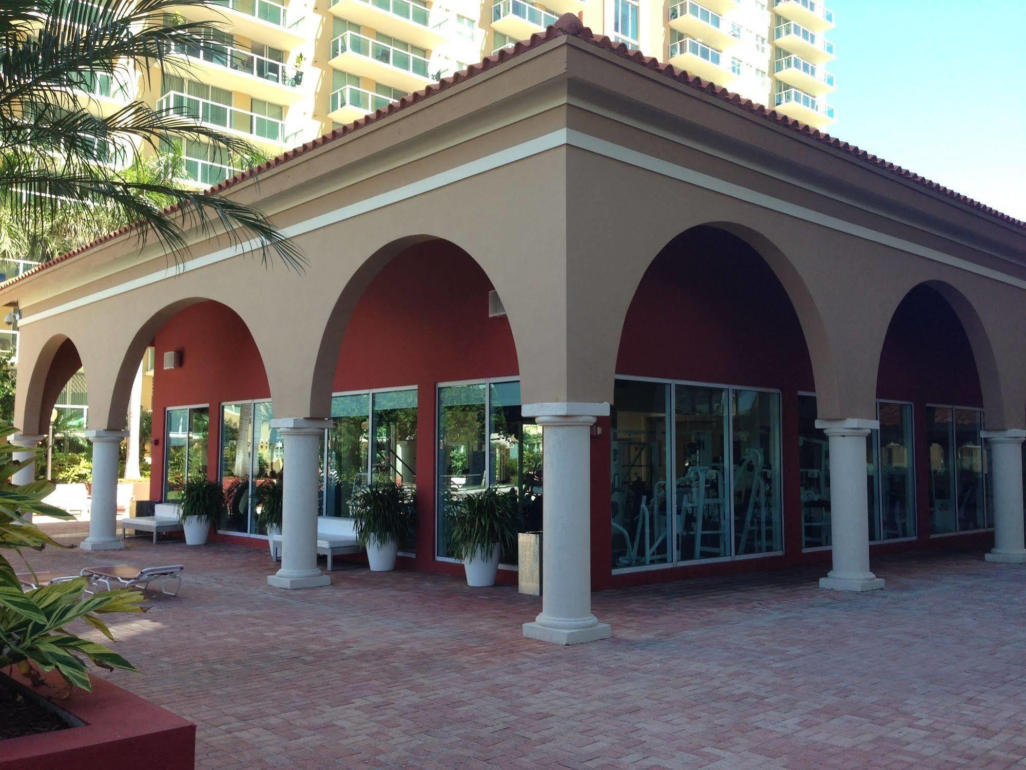 Miami Waterfront Apartments Sunny Isles Beach Exterior foto