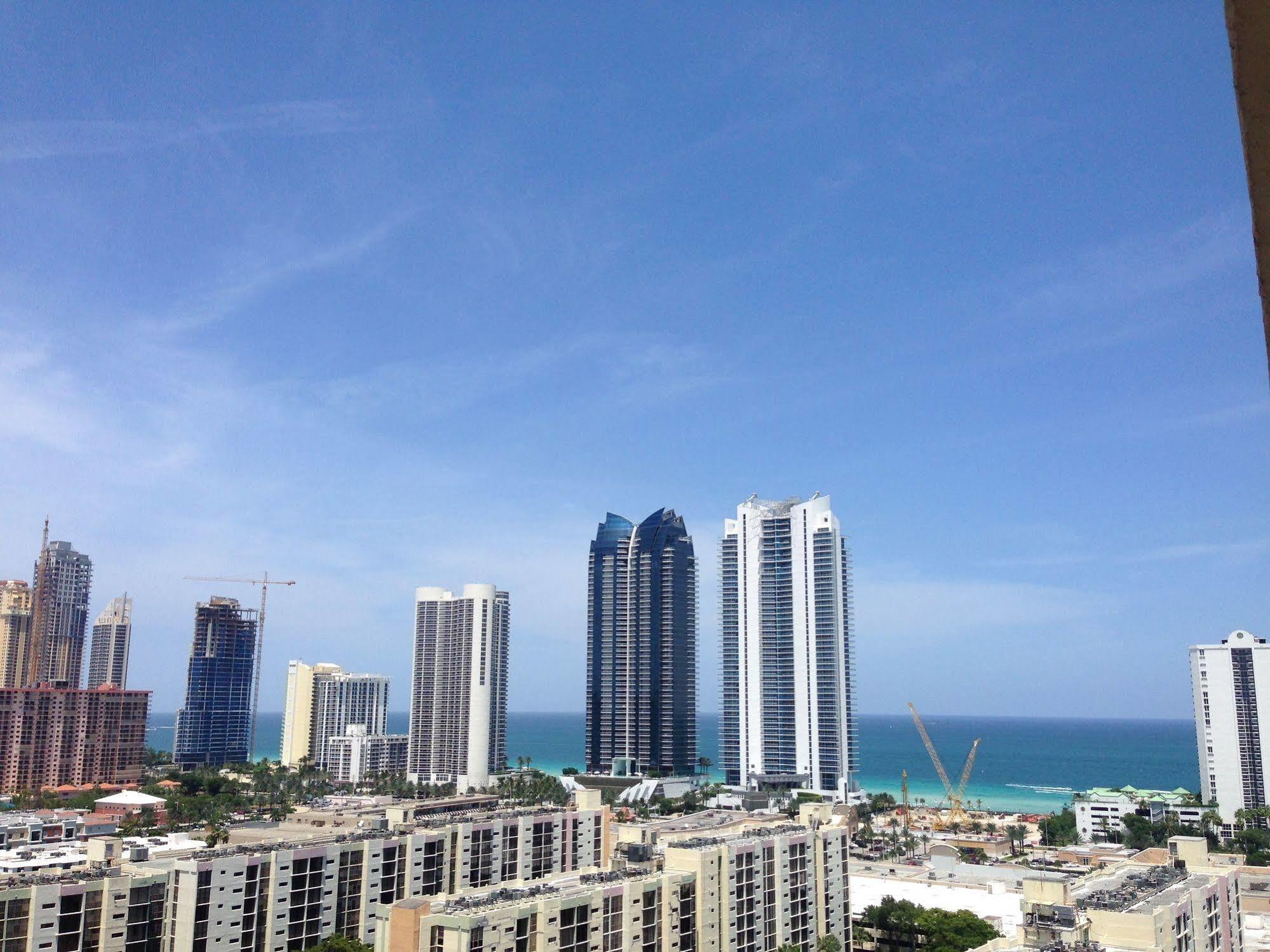 Miami Waterfront Apartments Sunny Isles Beach Exterior foto